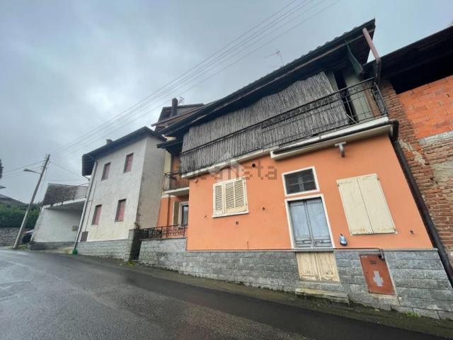 Casa in vendita a Piemonte, Novara