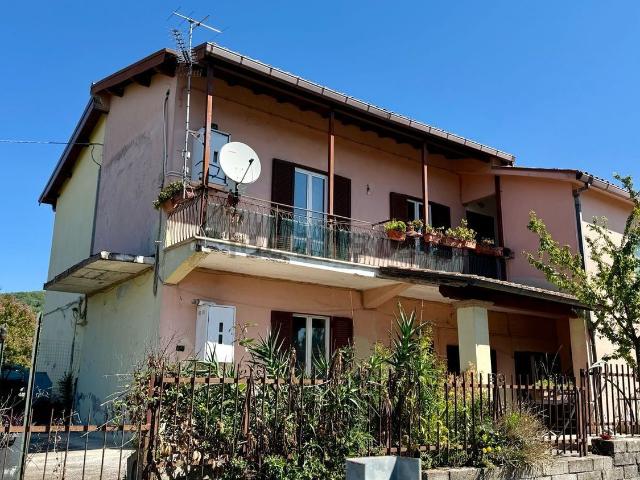 Casa in vendita a Le Quadrelle, Roma Capitale