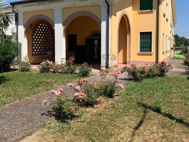 Casa in vendita a Serravalle Po, Lombardia
