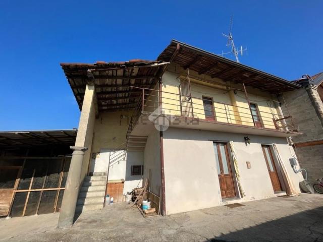 Casa in vendita a Villongo, Lombardia