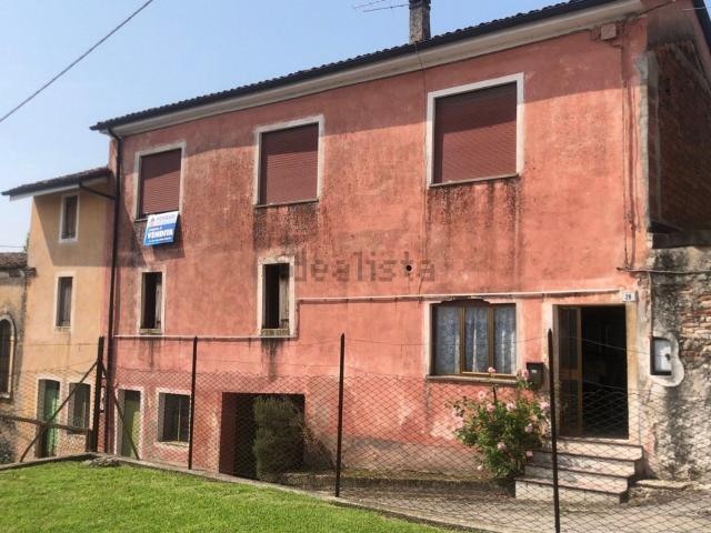 Casa in vendita a Brogliano, Veneto
