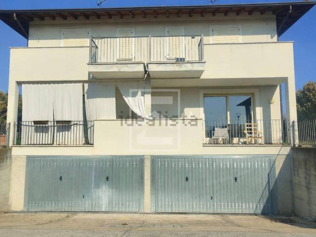 Casa in vendita a Balbiana, Manerba Del Garda