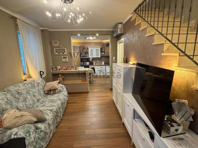 Casa in vendita a Tempagnano di Lunata, Bagni Di Lucca Ponte