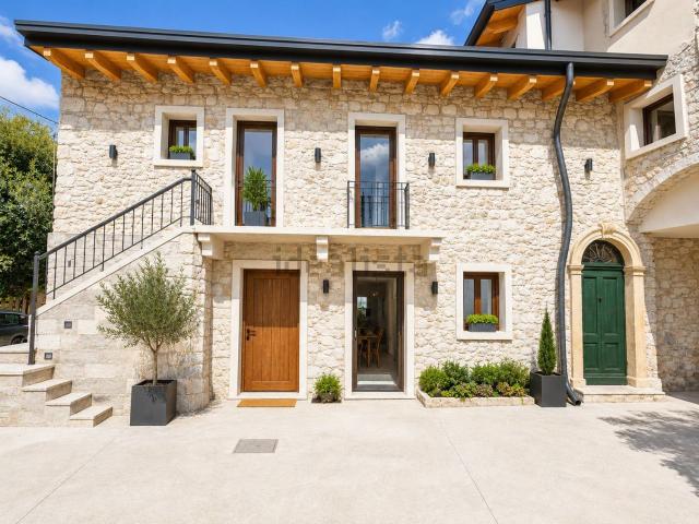 Casa in vendita a Vigolo, Negrar