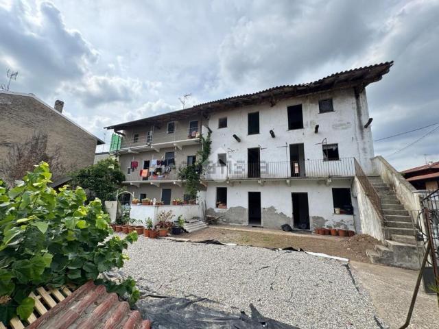 Casa in vendita a Gaggiolo, Piemonte