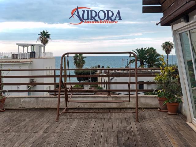 Casa in vendita a Terracina, Lazio