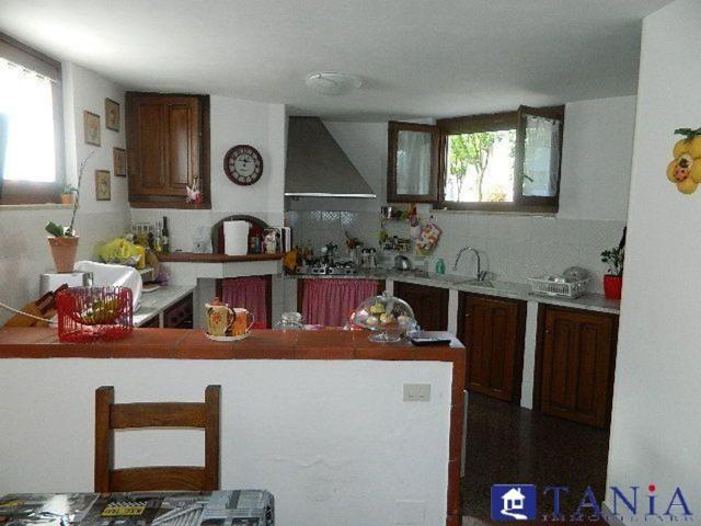 Casa in vendita a La Prada, Carrara