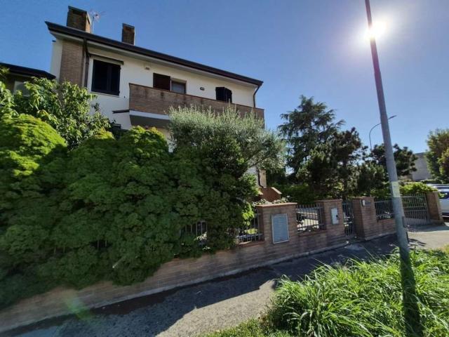 Casa in vendita a Santa Maria Maddalena, Occhiobello