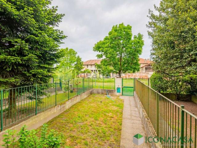 Casa in vendita a San Donato Milanese, Lombardia