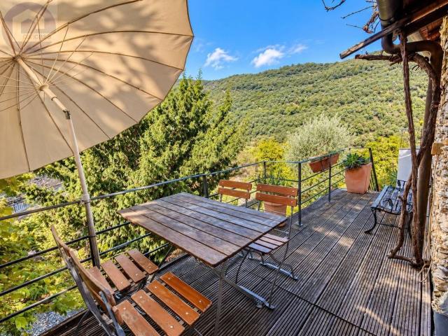 Casa in vendita a Lecchiore, Dolcedo