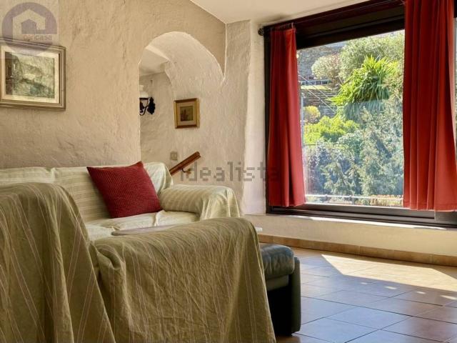 Casa in vendita a Dolcedo, Liguria