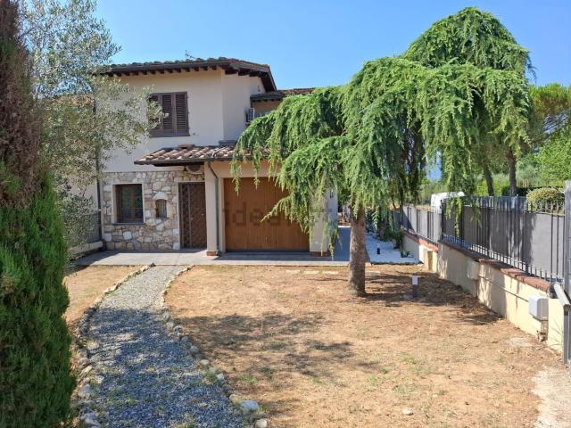 Casa in vendita a Altopascio, Toscana
