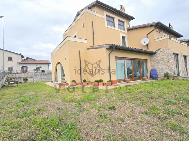 Casa in vendita a Giano Dell'umbria, Umbria
