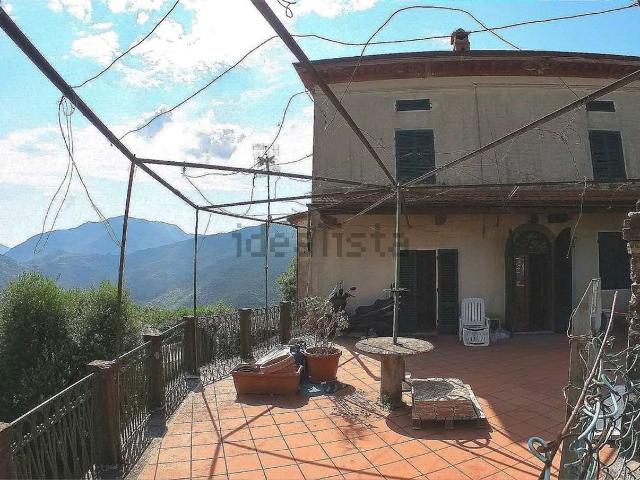 Casa in vendita a Unione dei comuni Media Valle del Serchio, Ponte A Serraglio