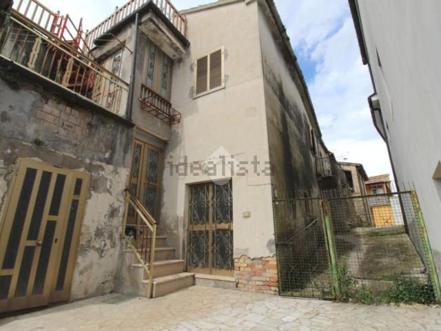 Casa in vendita a Canzano, Abruzzo