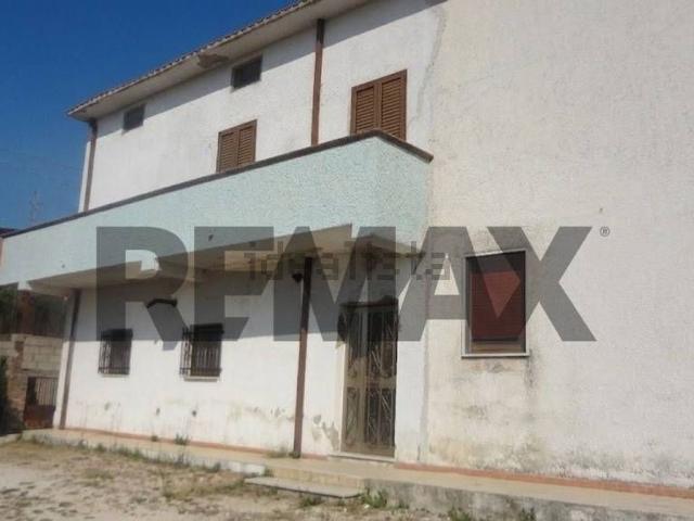 Casa in vendita a Elcine, Miglianico