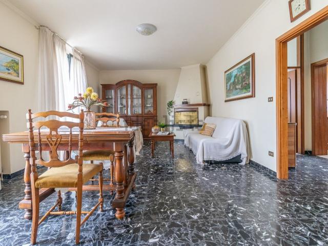 Casa in vendita a Marche, Pesaro E Urbino