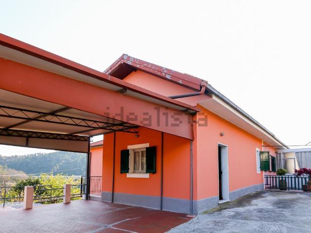 Casa in vendita a Verici inferiore, Casarza Ligure