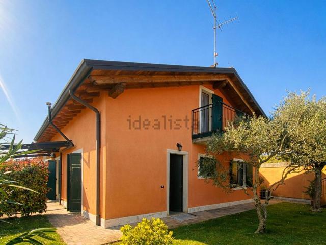 Casa in vendita a Corrubbio di Negarine, San Pietro In Cariano
