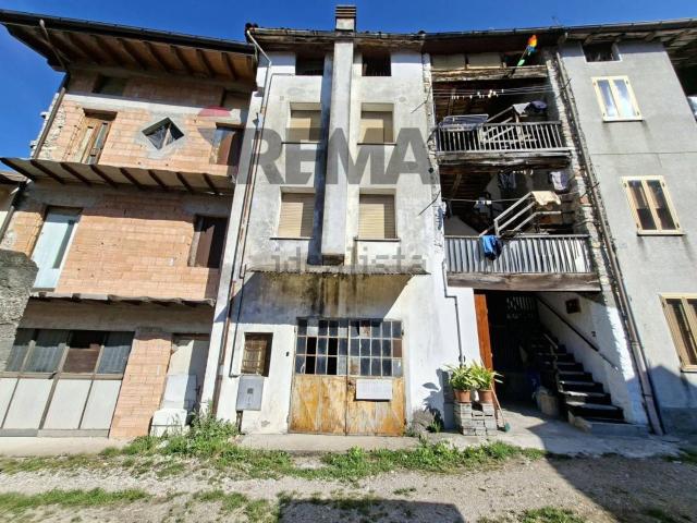 Casa in vendita a Fonzaso, Veneto