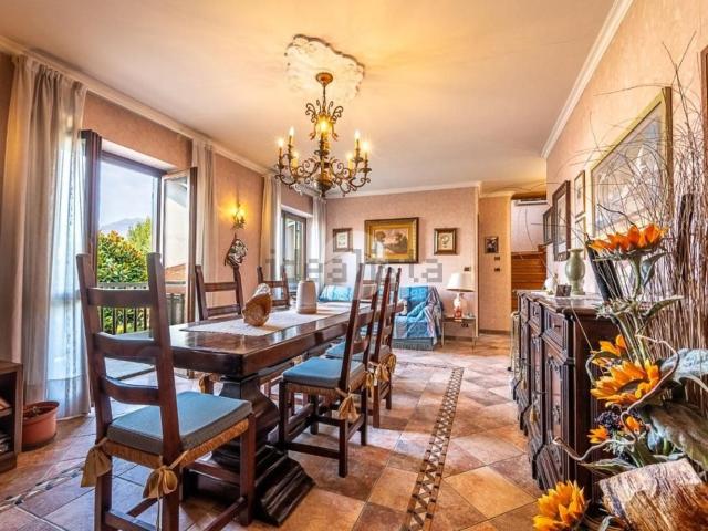 Casa in vendita a Villanova Canavese, Torino