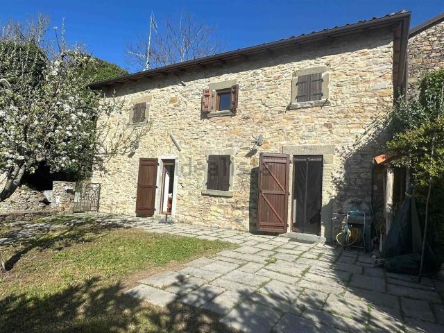 Casa in vendita a Unione di comuni Montana Lunigiana, Fivizzano