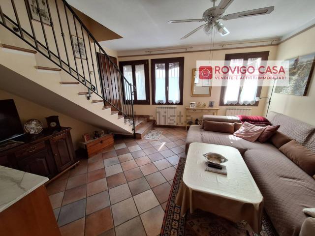 Casa in vendita a Rovigo, Veneto