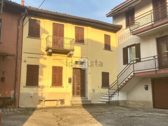Casa in vendita a Castello Di Brianza, Lombardia