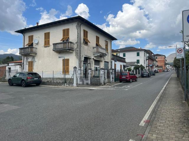 Casa in vendita a Sesta Godano, Liguria