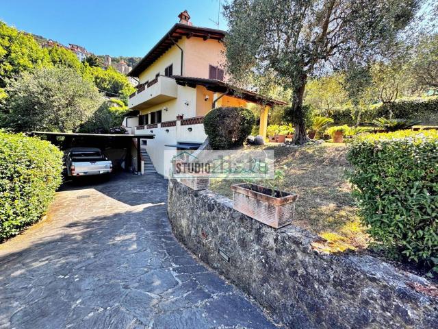 Casa in vendita a Tonfano, Toscana