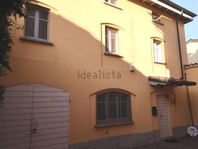 Casa in vendita a Stradella, Lombardia