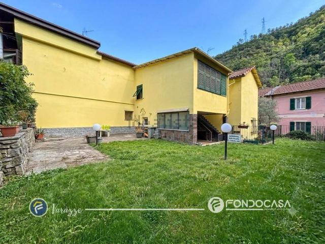 Casa in vendita a Casanova, Varazze