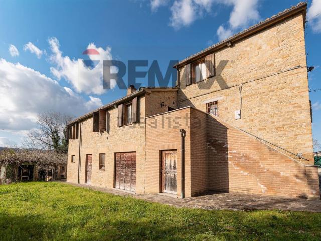 Casa in vendita a Marche, Ancona
