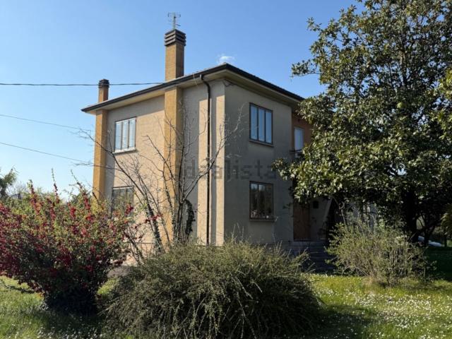 Casa in vendita a Gradisca D'isonzo, Friuli-Venezia Giulia