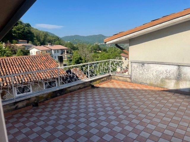 Casa in vendita a Brogliano, Veneto