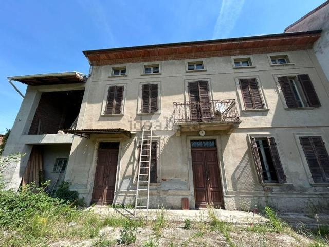 Casa in vendita a Piemonte, Alessandria