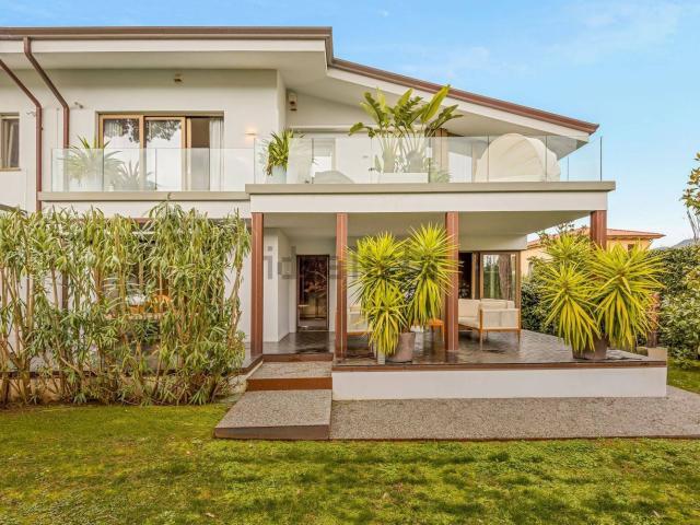 Casa in vendita a Vittoria Apuana, Forte Dei Marmi