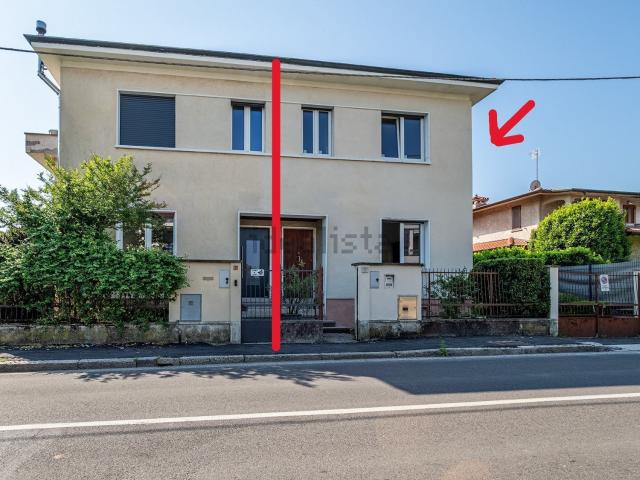 Casa in vendita a Rovello Porro, Lombardia