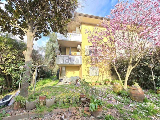 Casa in vendita a Montebello, Camaiore
