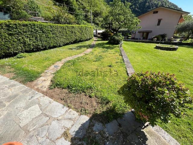 Casa in vendita a Montignoso, Toscana