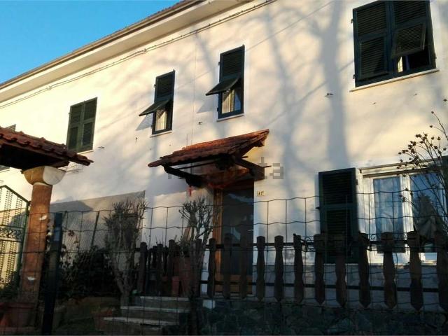 Casa in vendita a Dego, Liguria