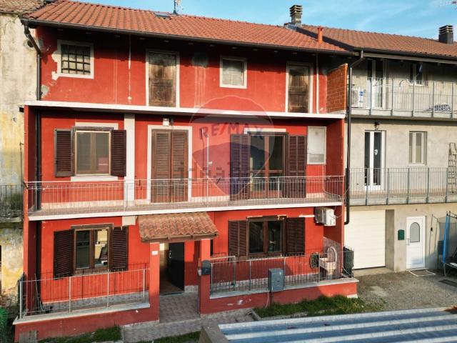 Casa in vendita a Piemonte, Novara