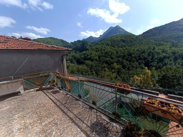 Casa in vendita a Unione Comuni Garfagnana, Minucciano