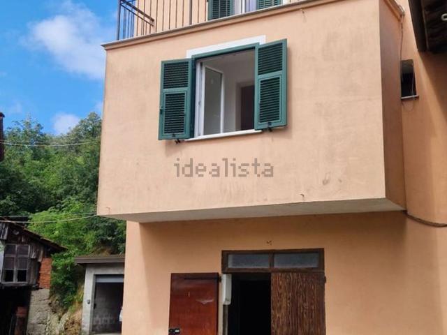 Casa in vendita a Altare, Liguria