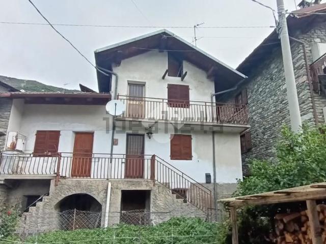 Casa in vendita a Verrayes, Aosta