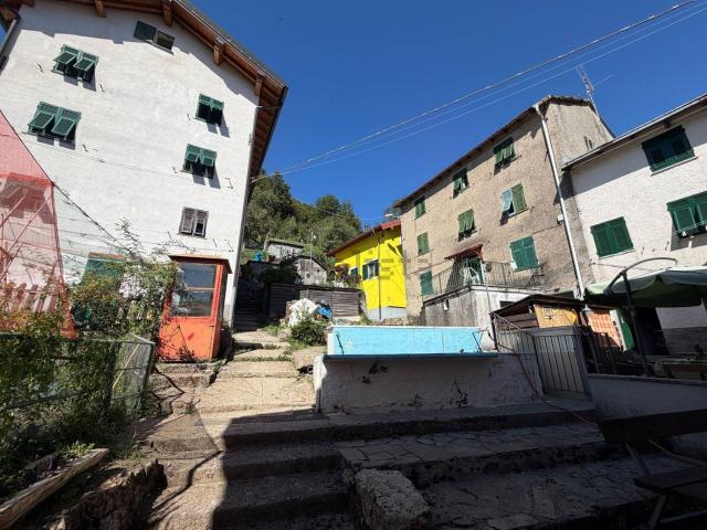 Casa in vendita a Frevada, Torriglia
