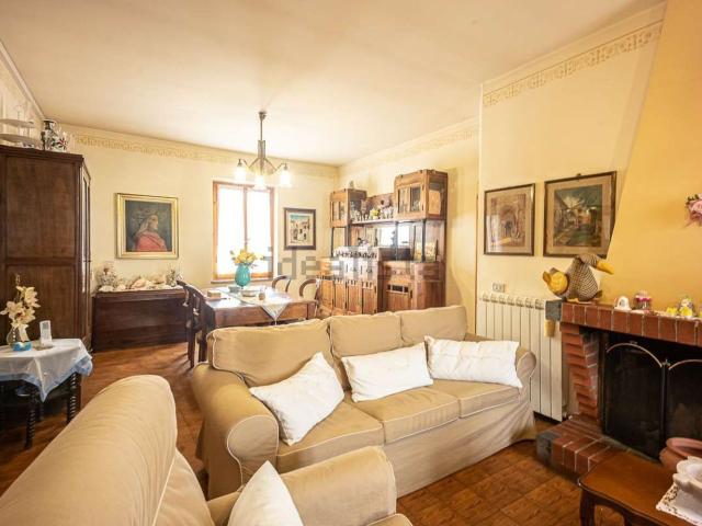 Casa in vendita a Chiesina Uzzanese, Chiesanuova