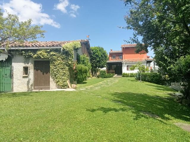 Casa in vendita a Fornovo Di Taro, Reggio Emilia