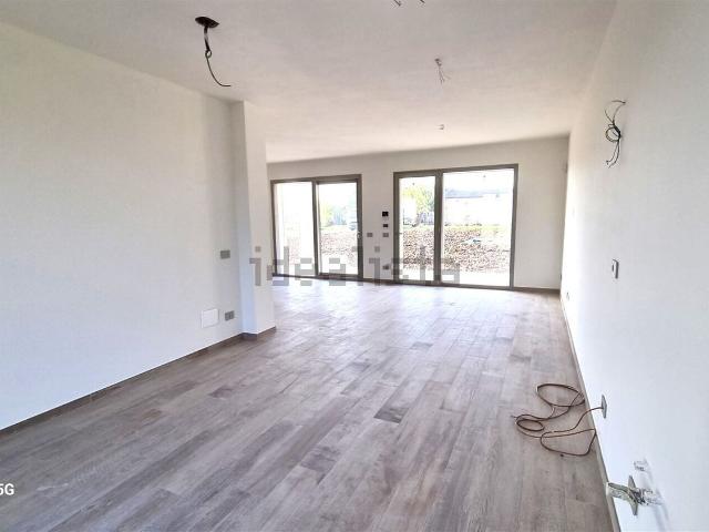 Casa in vendita a Collecchio, Reggio Emilia