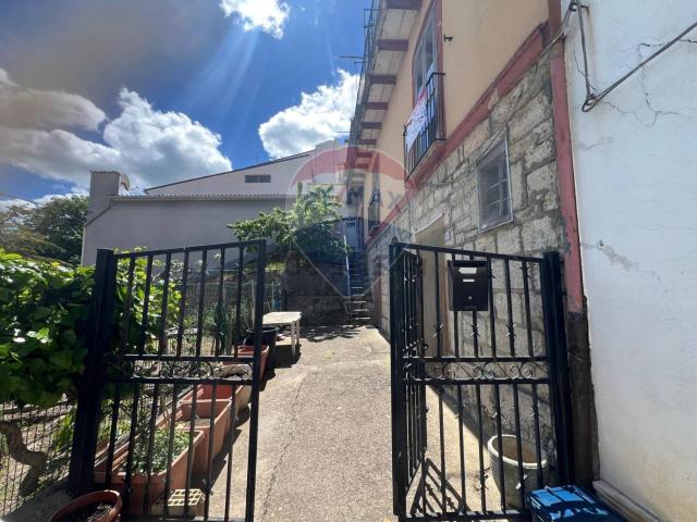 Casa in vendita a Castelmauro, Molise